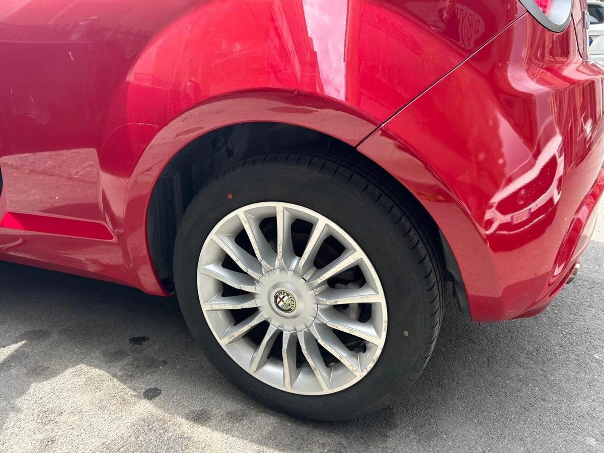 Alfa Romeo MiTo 1.3 JTDm 85 CV S&S Distinctive (17)