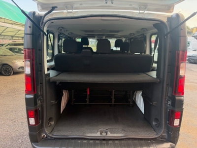Nissan Primastar 2.0 dCi 110CV PC-TN Bus (5)