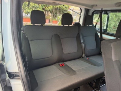 Nissan Primastar 2.0 dCi 110CV PC-TN Bus (9)