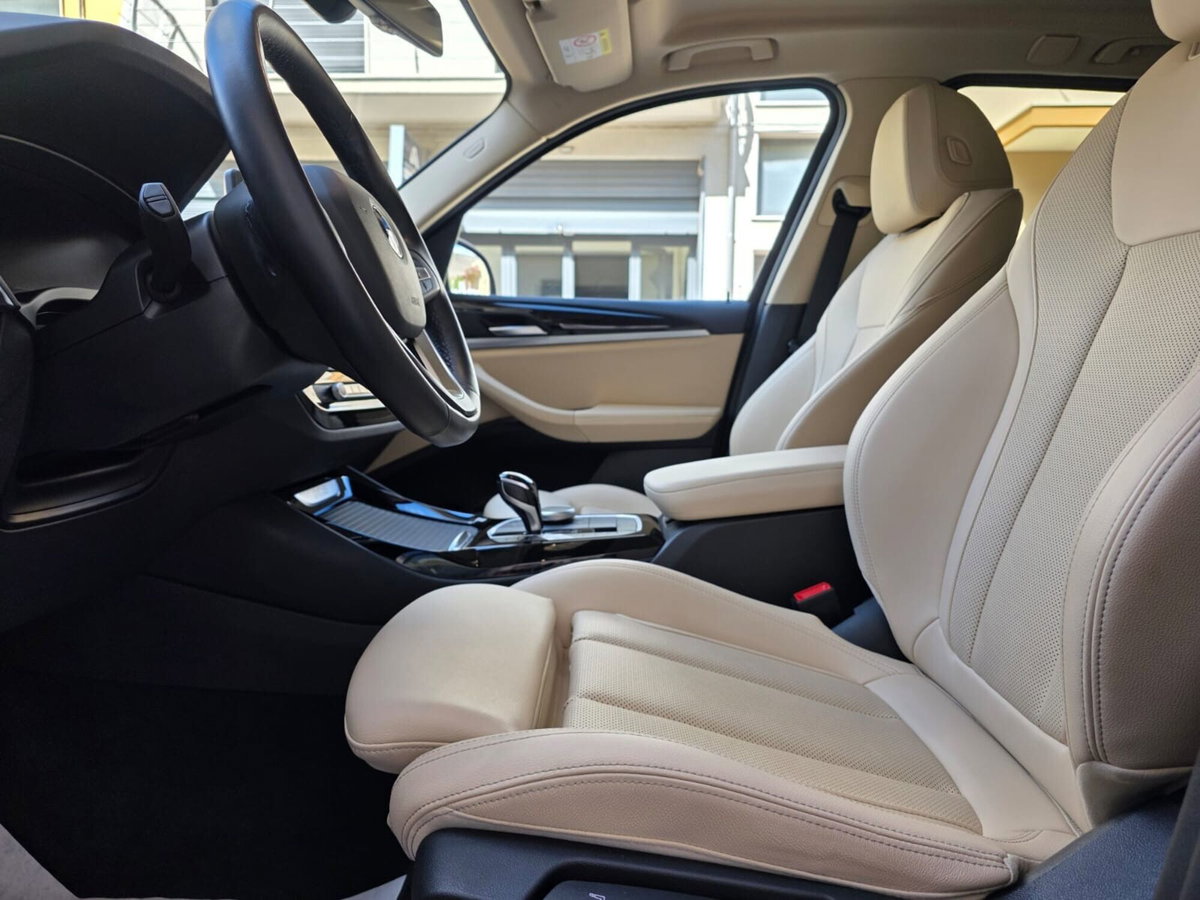 BMW X3 xDrive20d 48V (11)