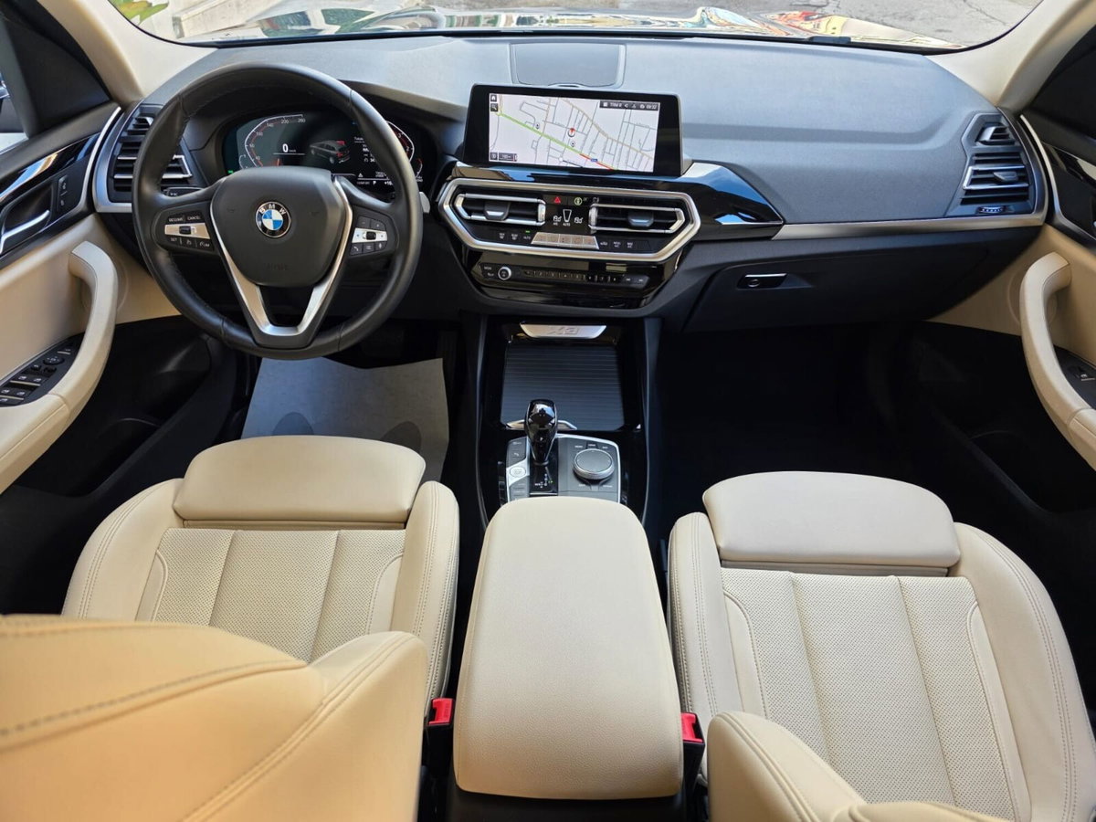 BMW X3 xDrive20d 48V (9)