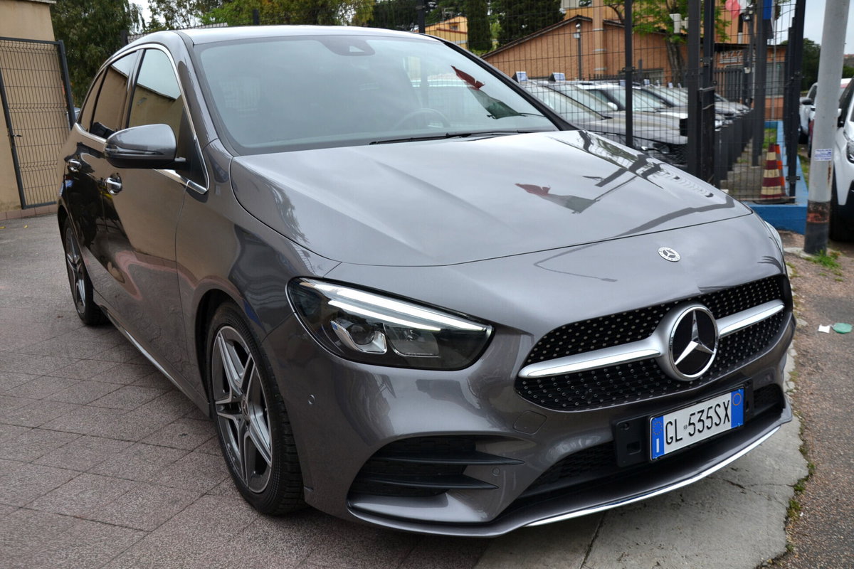 Mercedes-Benz Classe B 180 d Premium (4)