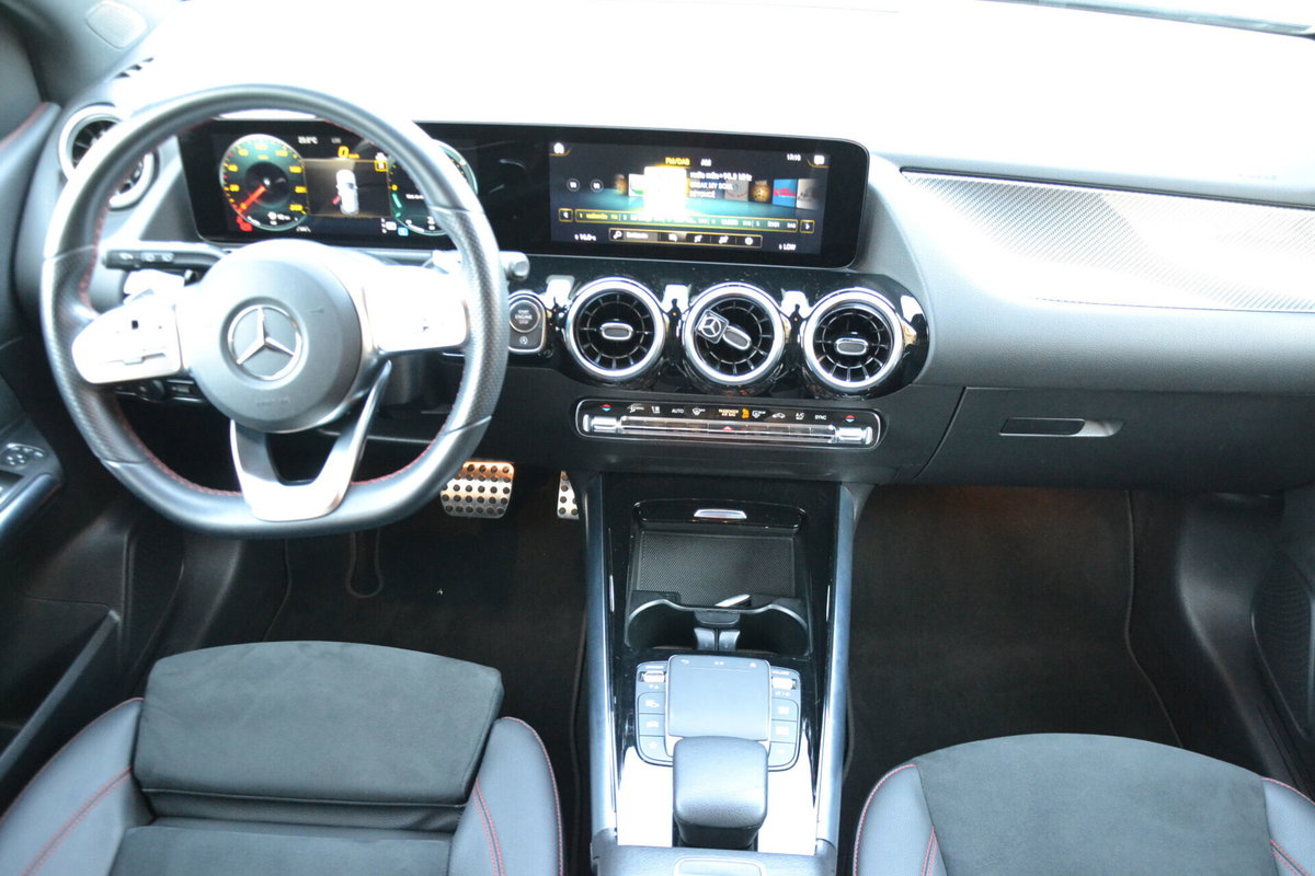Mercedes-Benz Classe B 180 d Premium (7)