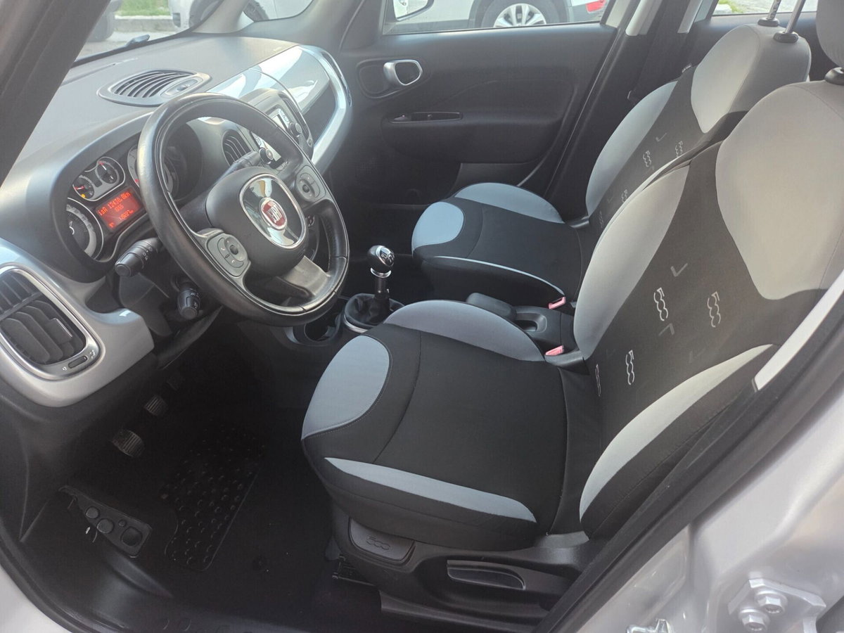 Fiat 500L Living 1.6 Multijet 105 CV Lounge (11)