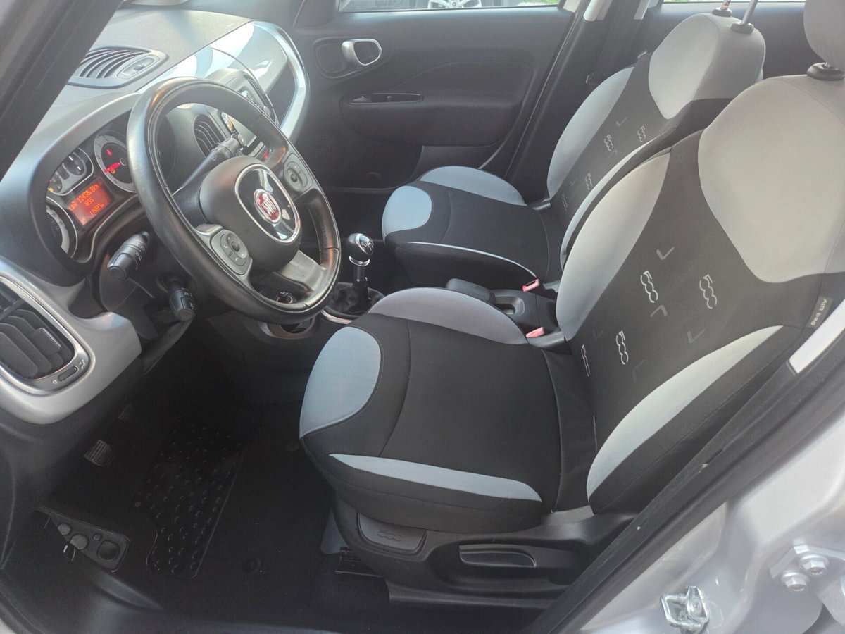 Fiat 500L Living 1.6 Multijet 105 CV Lounge (12)