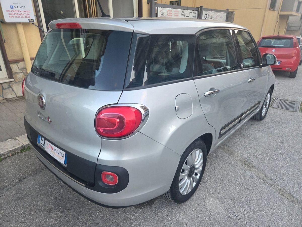 Fiat 500L Living 1.6 Multijet 105 CV Lounge (2)