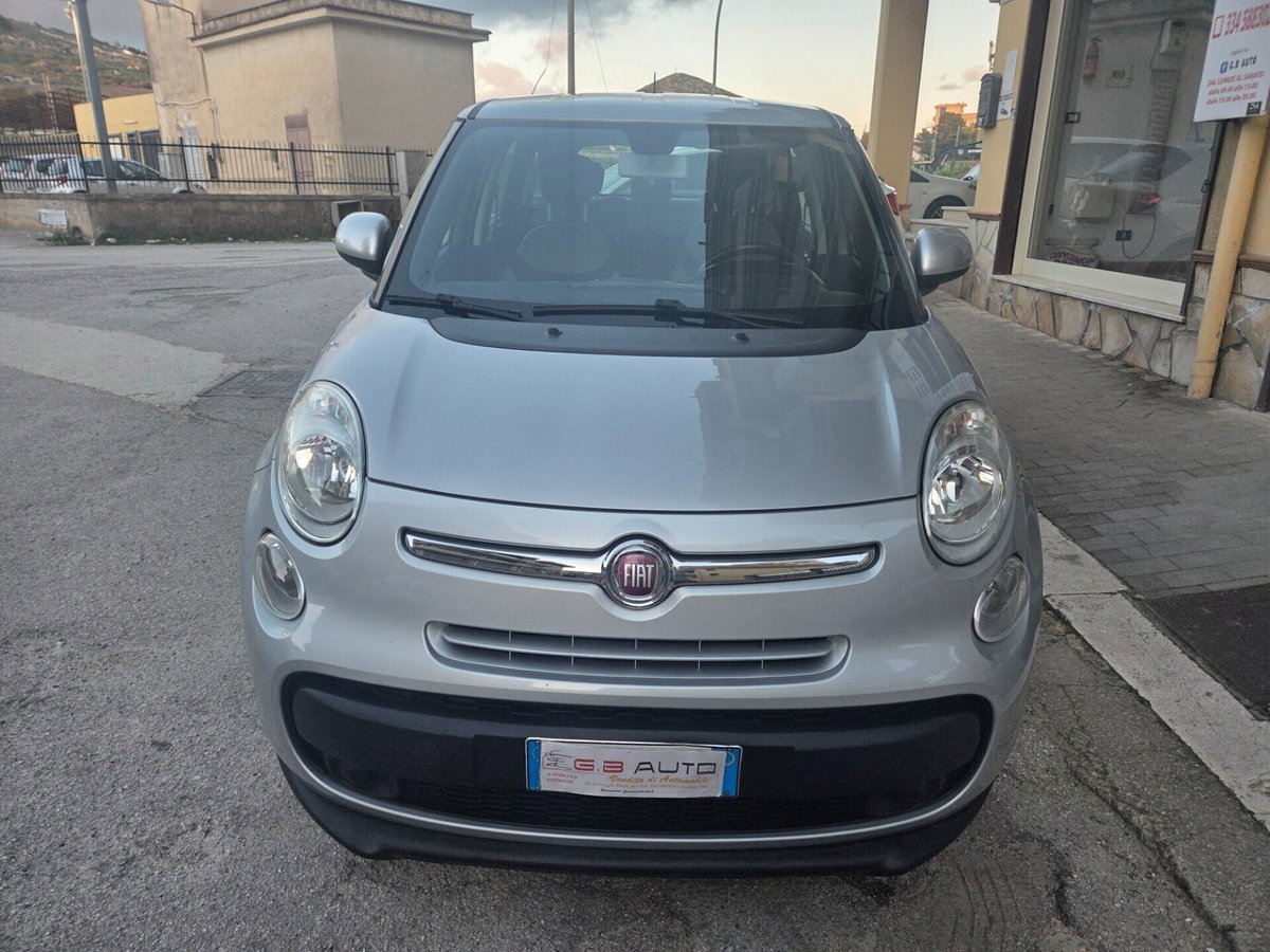 Fiat 500L Living 1.6 Multijet 105 CV Lounge (8)