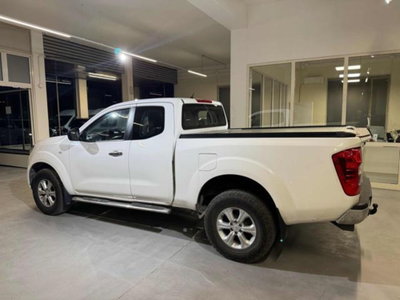 Nissan Navara 2.3 dCi 4WD King Cab Acenta (5)