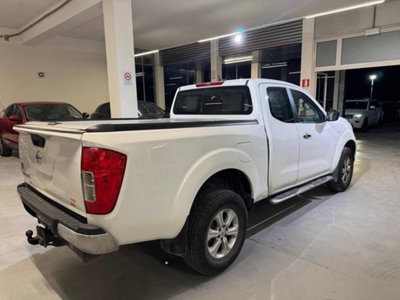 Nissan Navara 2.3 dCi 4WD King Cab Acenta (8)