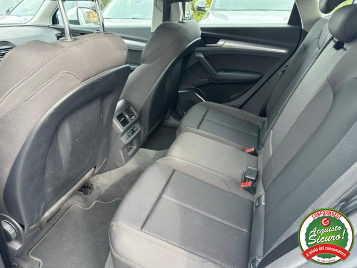 Audi Q5 40 TDI 204 CV quattro S tronic Business (11)