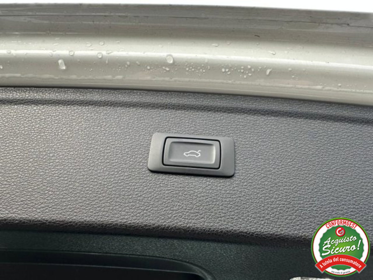 Audi Q5 40 TDI 204 CV quattro S tronic Business (15)
