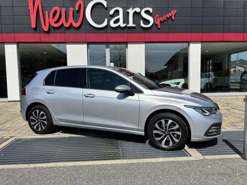 Volkswagen Golf Variant 1.0 eTSI EVO DSG Life