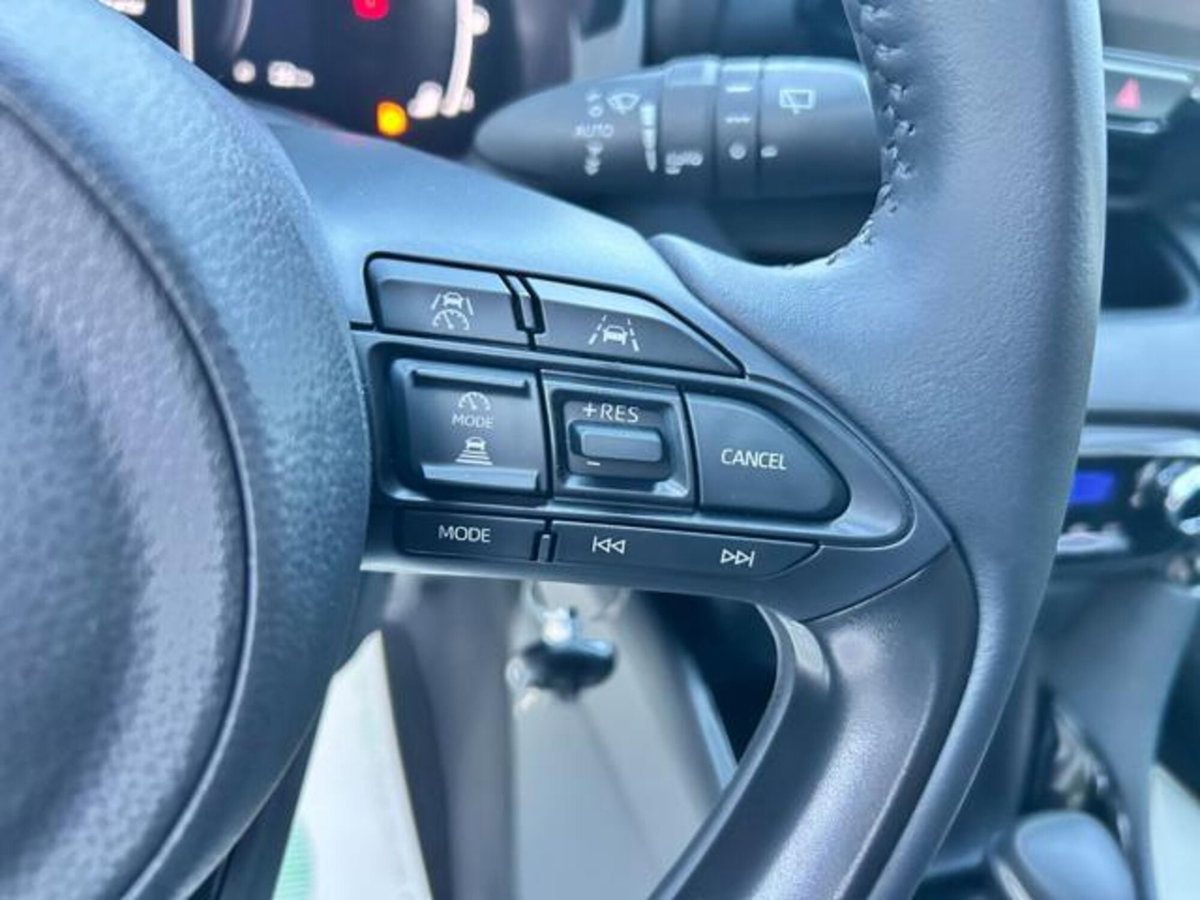 Toyota Yaris 1.5 Hybrid 5 porte Trend (16)