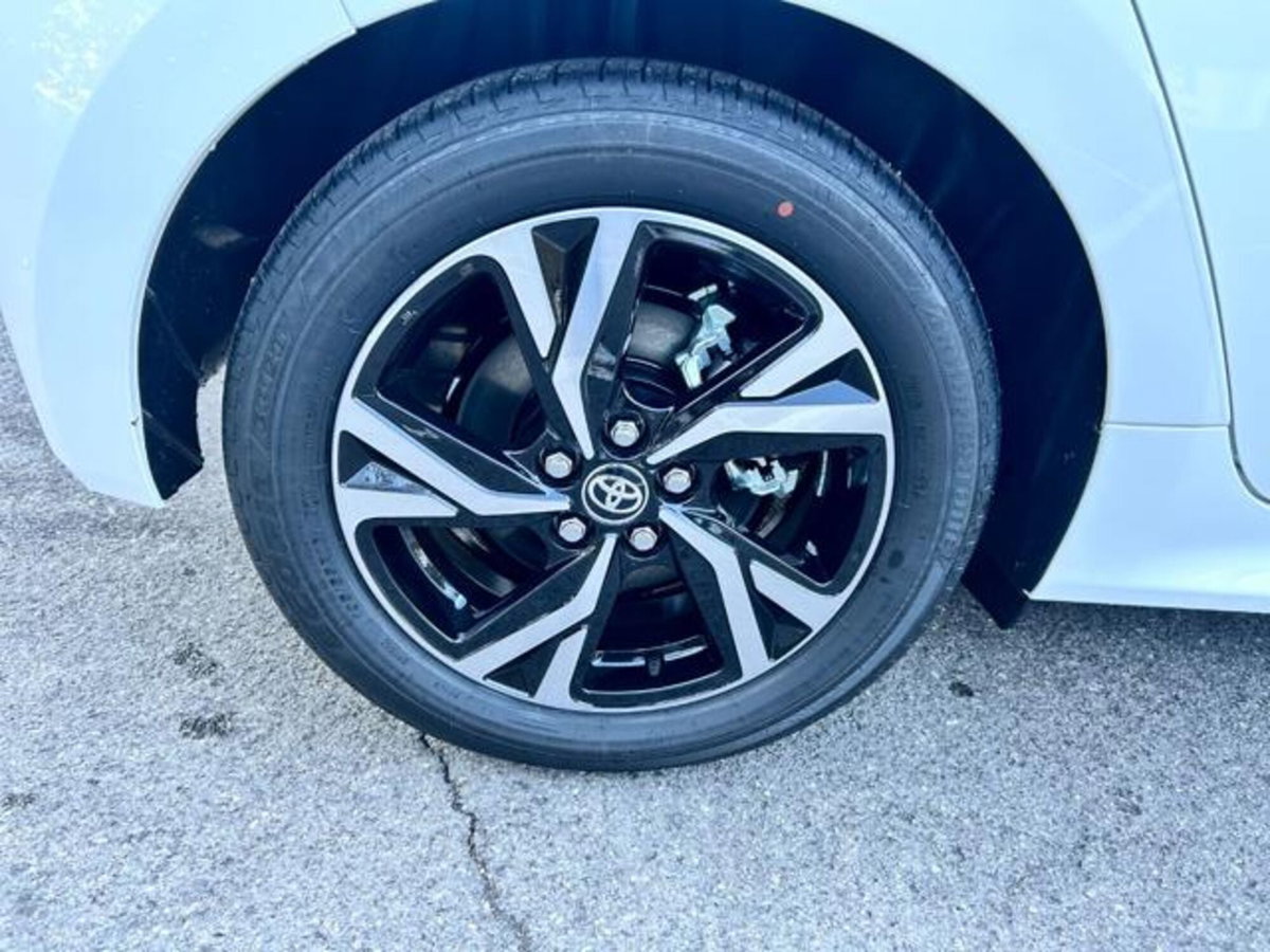 Toyota Yaris 1.5 Hybrid 5 porte Trend (6)