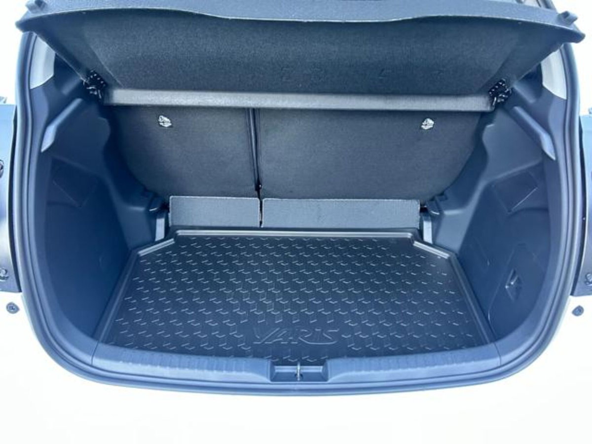 Toyota Yaris 1.5 Hybrid 5 porte Trend (9)