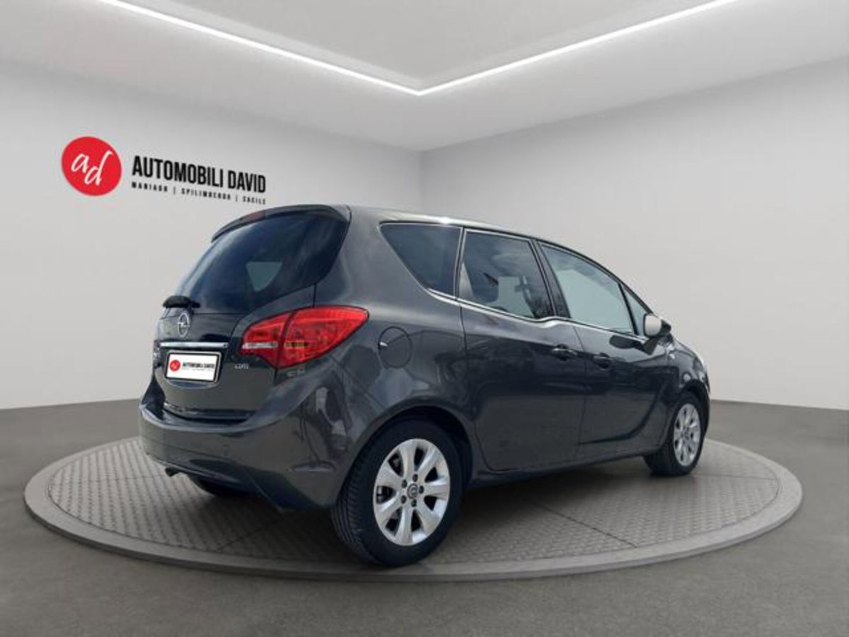 Opel Meriva 1.3 CDTI 95CV ecoFLEStart&Stop Cosmo (4)