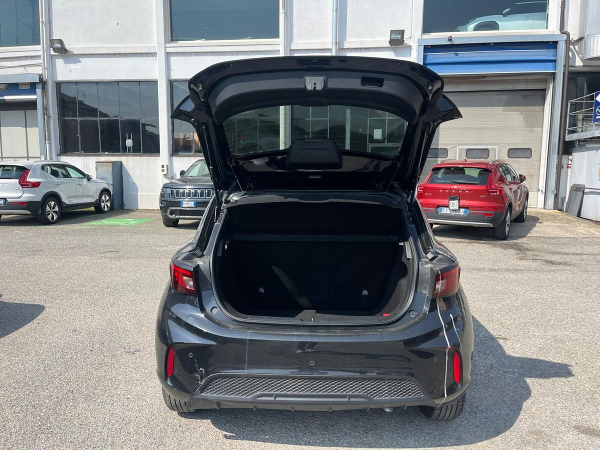 Mg MG3 1.5 hybrid+ Luxury auto (11)