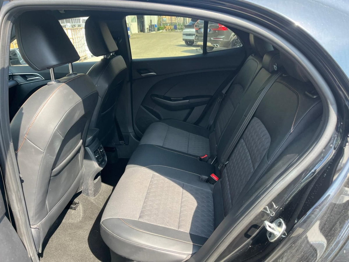 Mg MG3 1.5 hybrid+ Luxury auto (16)