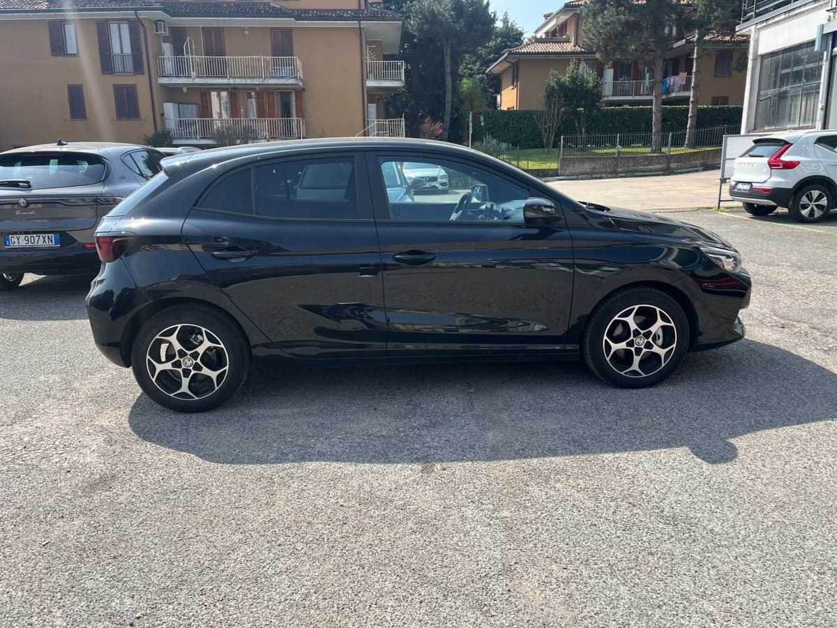 Mg MG3 1.5 hybrid+ Luxury auto (7)