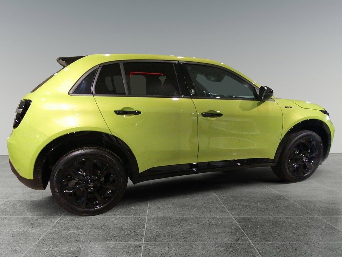 Fiat 600 1.2 hybrid 145cv auto (6)