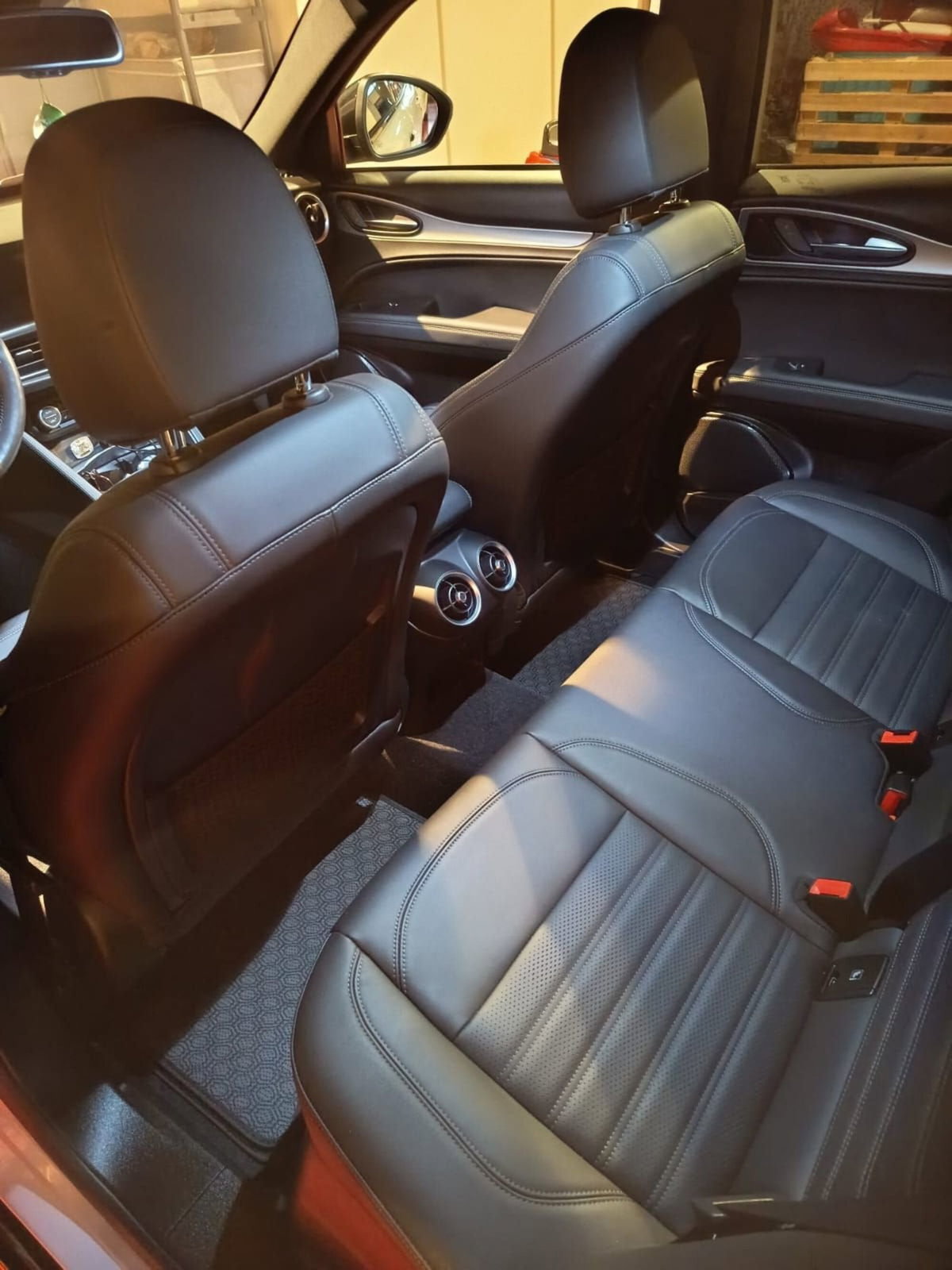 Alfa Romeo Stelvio Stelvio 2.2 Turbodiesel 210 CV AT8 Q4 Veloce (5)