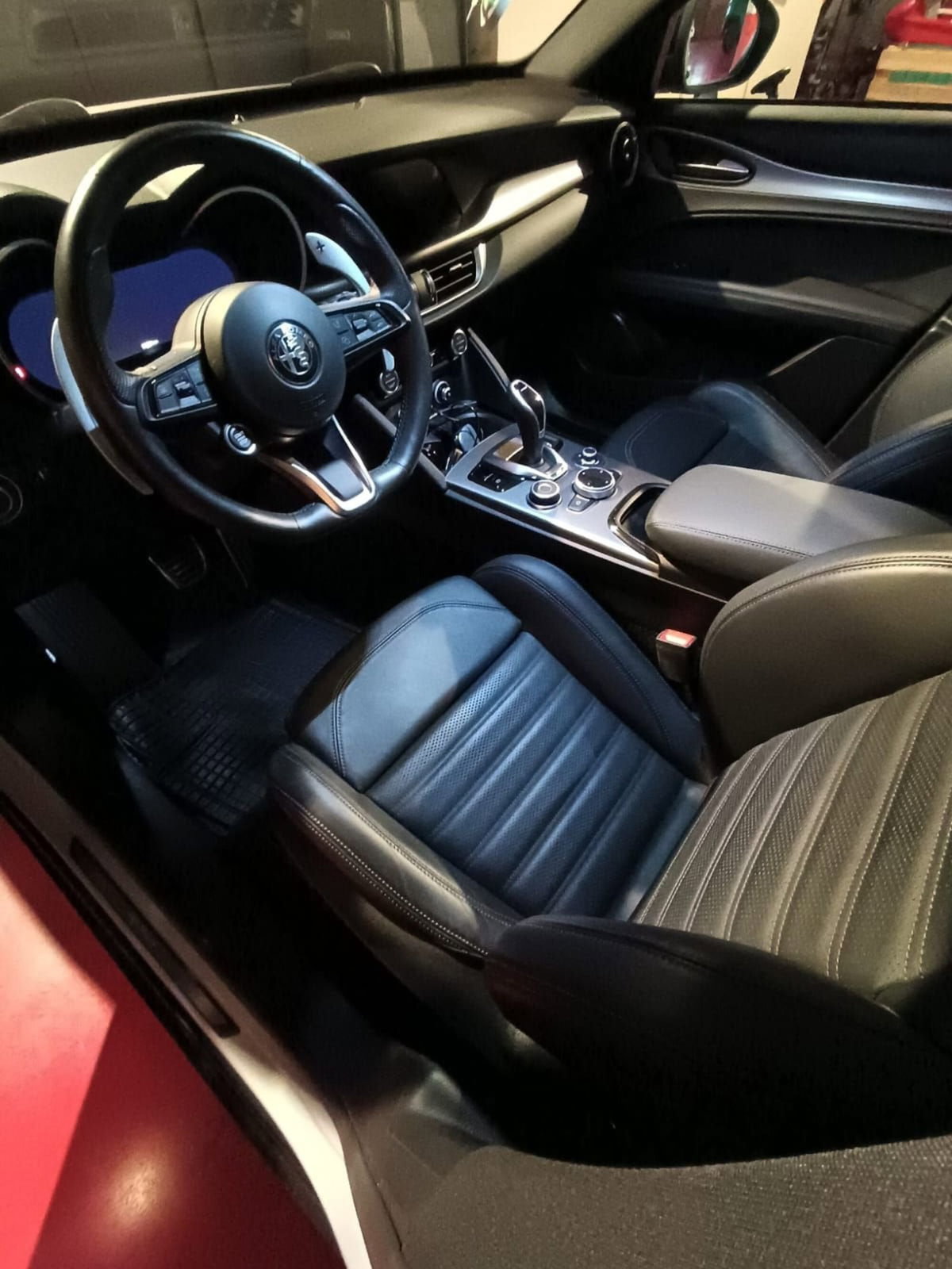 Alfa Romeo Stelvio Stelvio 2.2 Turbodiesel 210 CV AT8 Q4 Veloce (8)