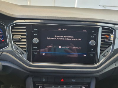 Volkswagen T-Roc 1.6 TDI SCR Advanced BlueMotion Technology (17)
