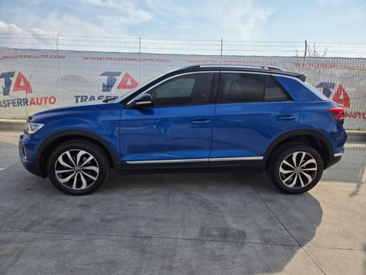 Volkswagen T-Roc 2.0 tdi Style 115cv (2)