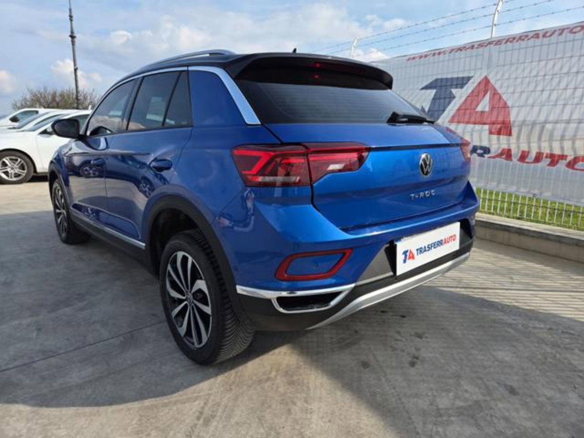 Volkswagen T-Roc 2.0 tdi Style 115cv (3)