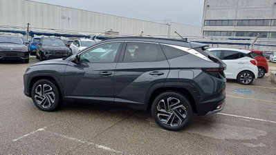Hyundai Tucson 1.6 hev Exellence 2wd auto (3)