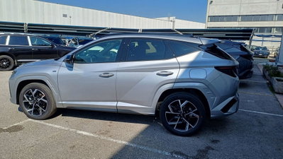 Hyundai Tucson 1.6 hev Xtech 2wd 239cv auto (3)