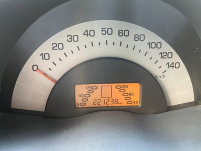 smart Fortwo 1000 45 kW MHD coupé pure (10)