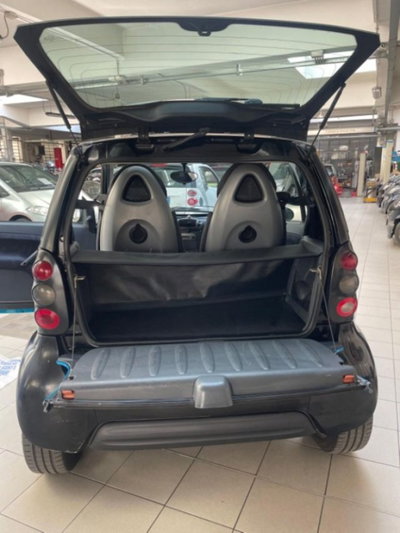 smart Fortwo 1000 45 kW MHD coupé pure (14)