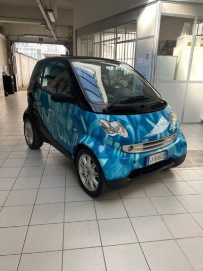 smart Fortwo 1000 45 kW MHD coupé pure (4)