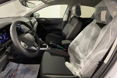 Volkswagen Polo 1.0 tsi Edition 95cv dsg (8)