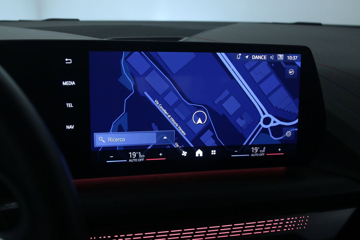 BMW Serie 1 118d MSport Pro auto (14)
