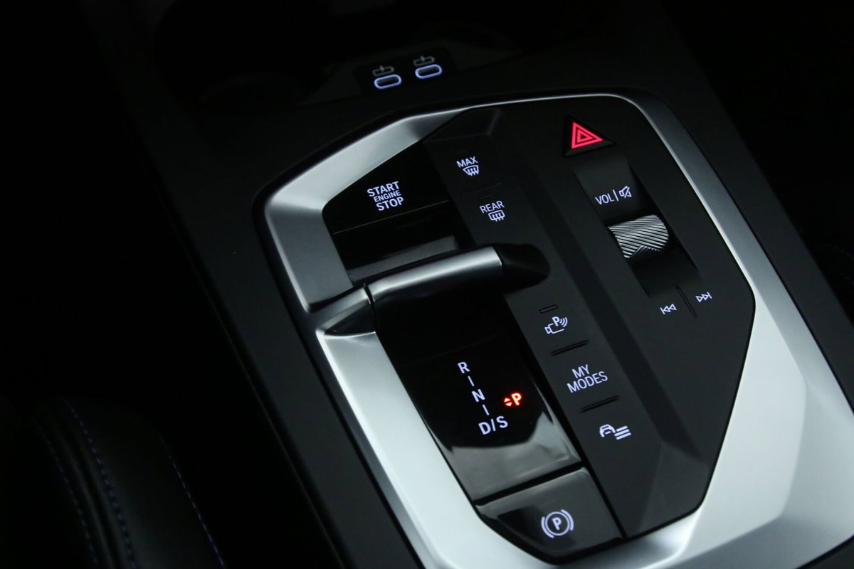 BMW Serie 1 118d MSport Pro auto (15)