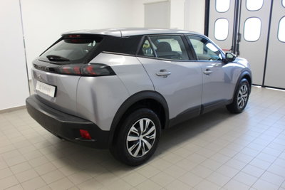 Peugeot 2008 1.2 puretech Active s&s 100cv (3)