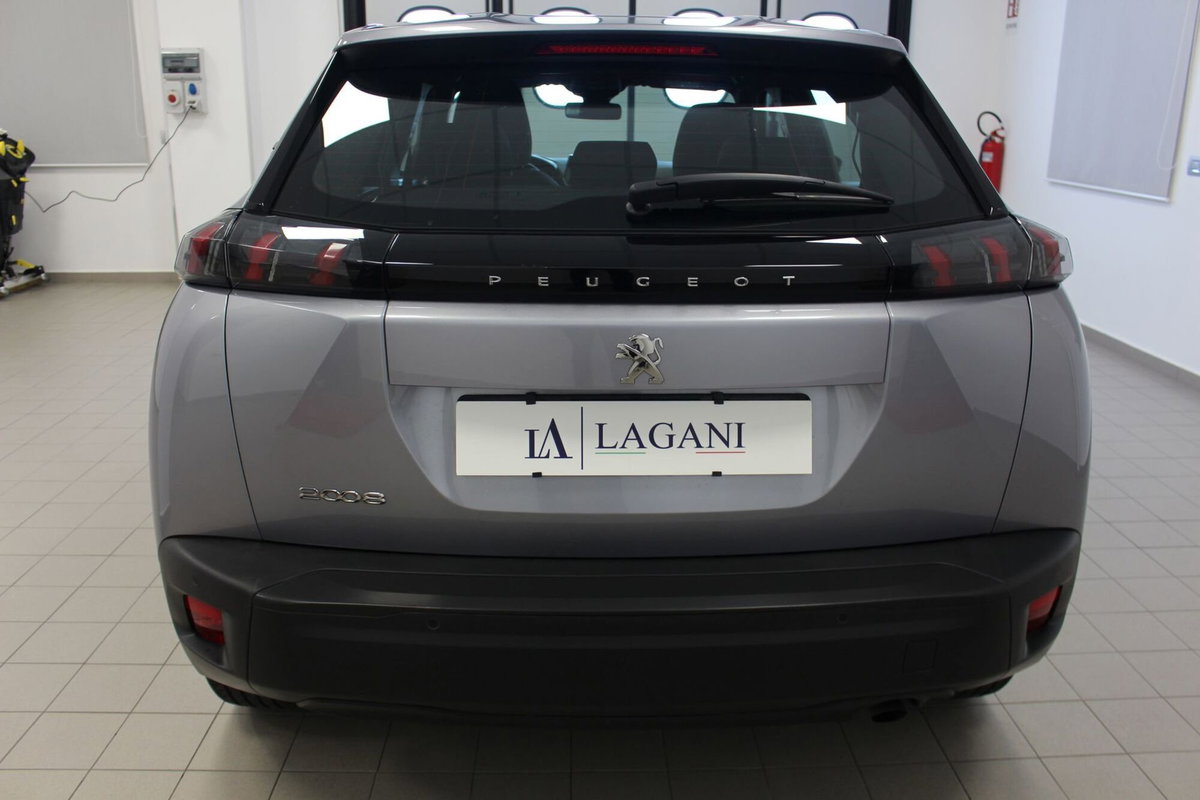 Peugeot 2008 1.2 puretech Active s&s 100cv (4)