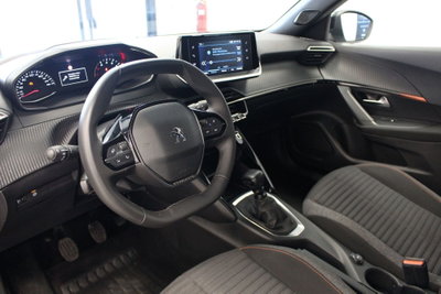 Peugeot 2008 1.2 puretech Active s&s 100cv (5)