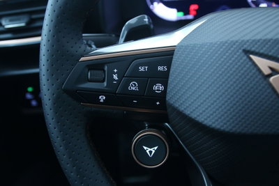 Cupra Leon Leon 1.5 hybrid 150cv dsg (18)