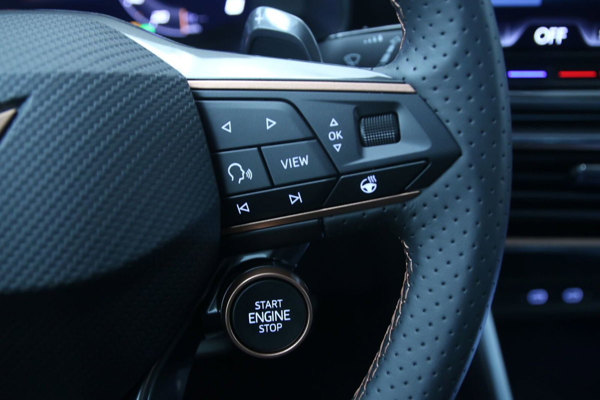 Cupra Leon Leon 1.5 hybrid 150cv dsg (19)