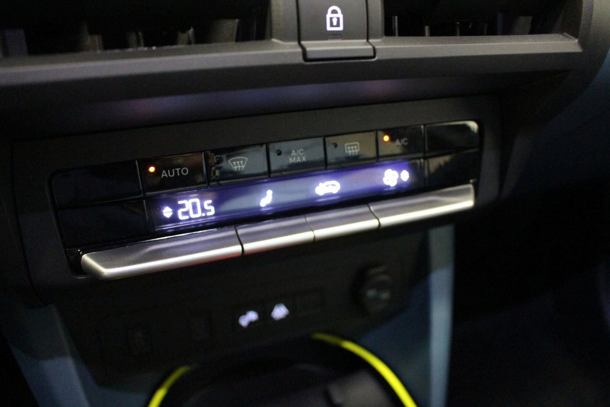 Fiat Grande Panda 1.2 hybrid La Prima 110cv edct (15)