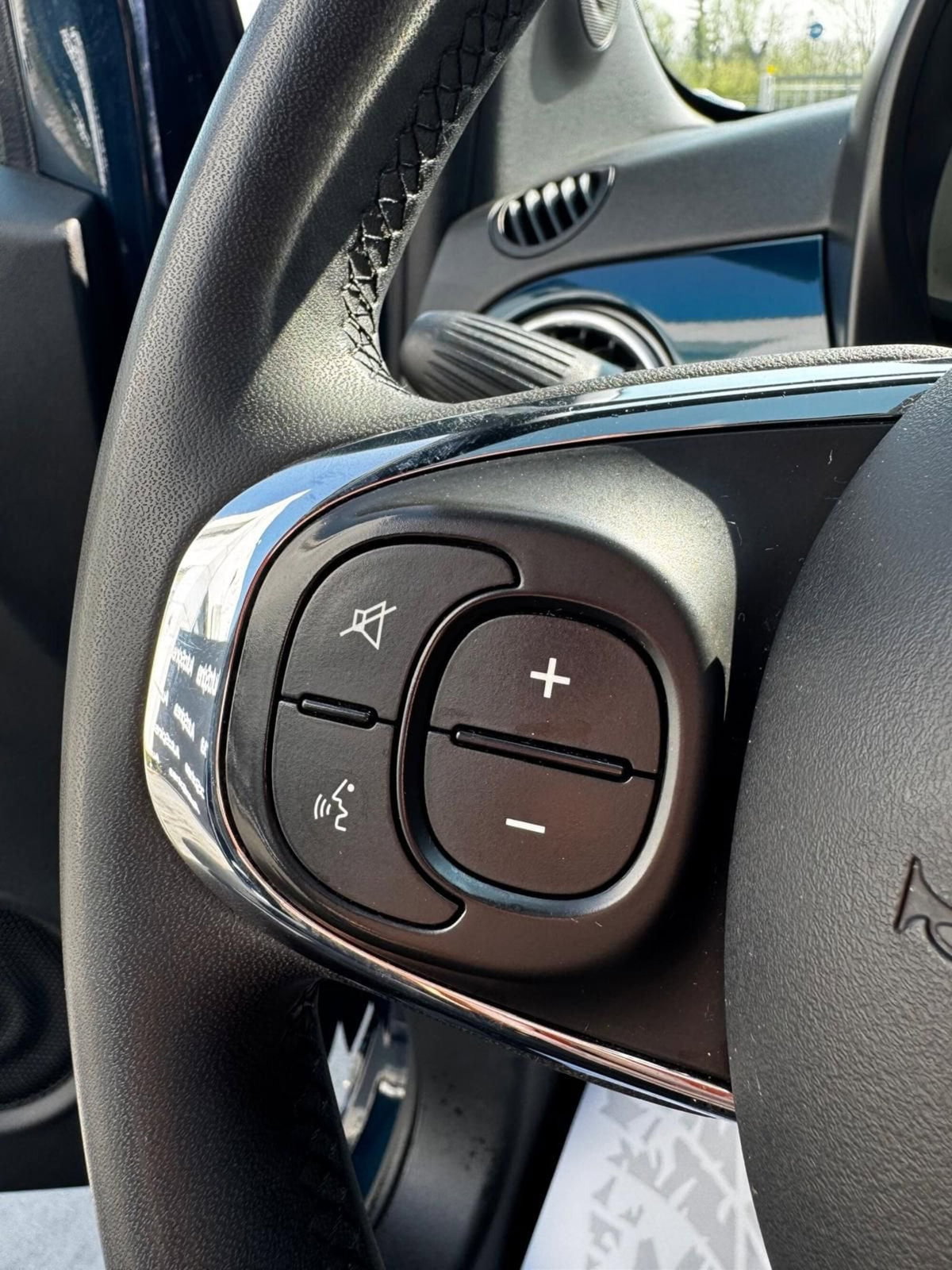 Fiat 500 1.0 Hybrid Dolcevita (12)