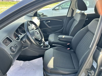 Volkswagen Polo 1.4 TDI 90 CV 5p. Highline BlueMotion Technology (11)