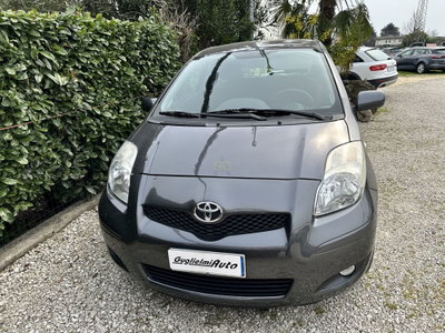 Toyota Yaris 1.3 3 porte M-MT S (3)