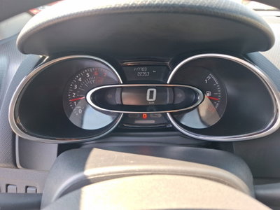 Renault Clio 0.9 TCe 12V 90CV Start&Stop 5 porte GT Line (16)
