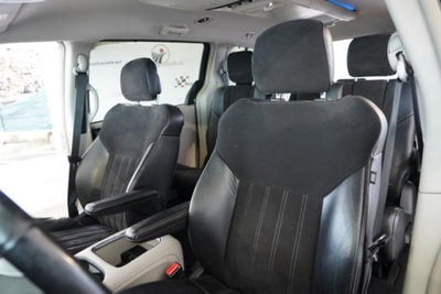 Lancia Voyager 2.8 Turbodiesel Platinum 177 CV (11)