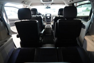 Lancia Voyager 2.8 Turbodiesel Platinum 177 CV (15)
