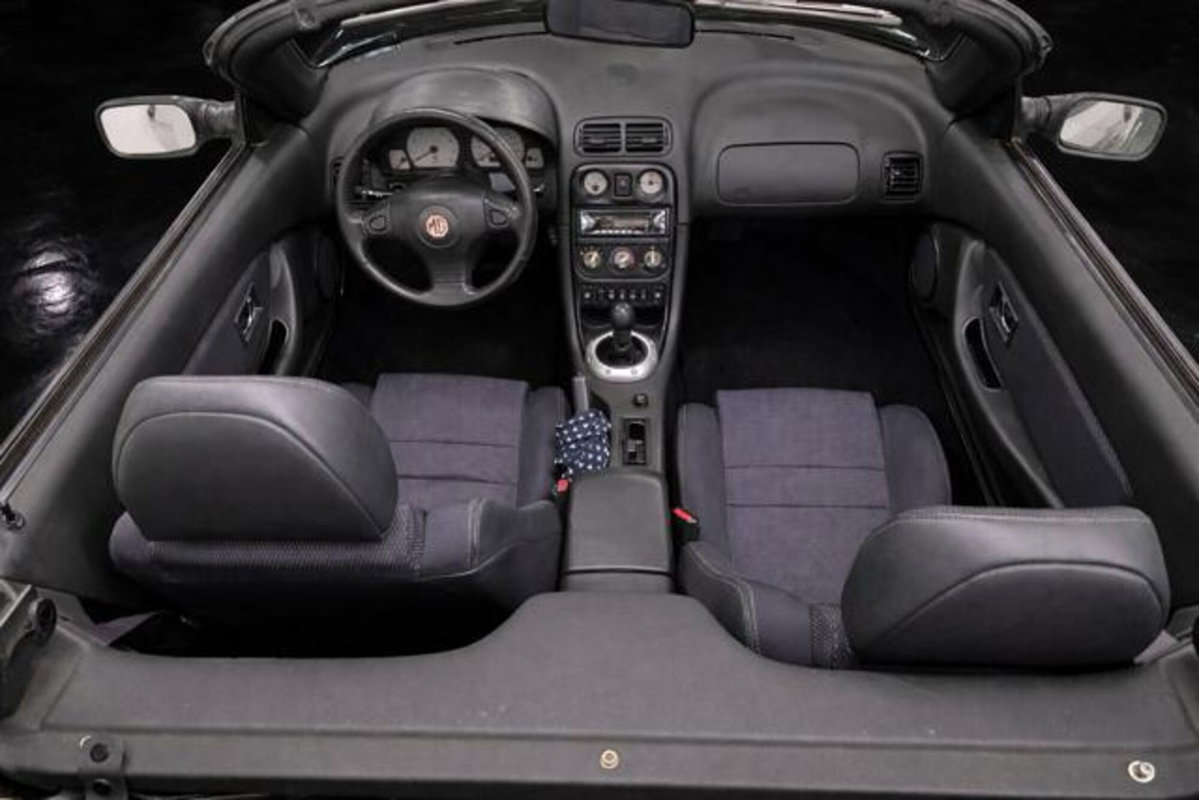 Mg TF 115 1.6 16V cat (14)